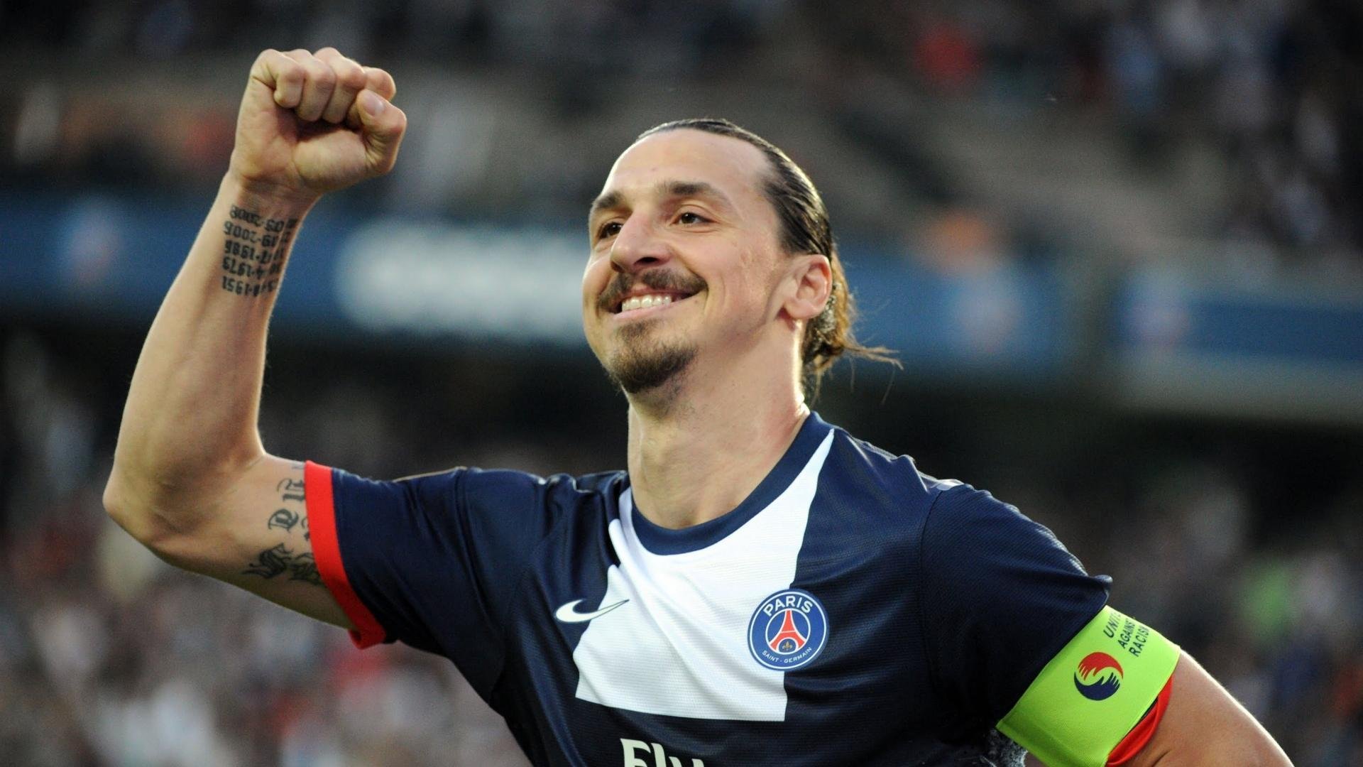 球迷“狂欢夜”：欧冠现场气氛爆棚瞬间，欧冠球迷交流群